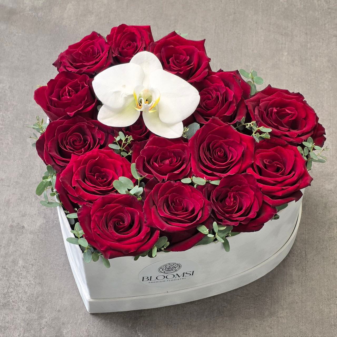 Velvet Heart – Luxury Red Rose & Orchid Box