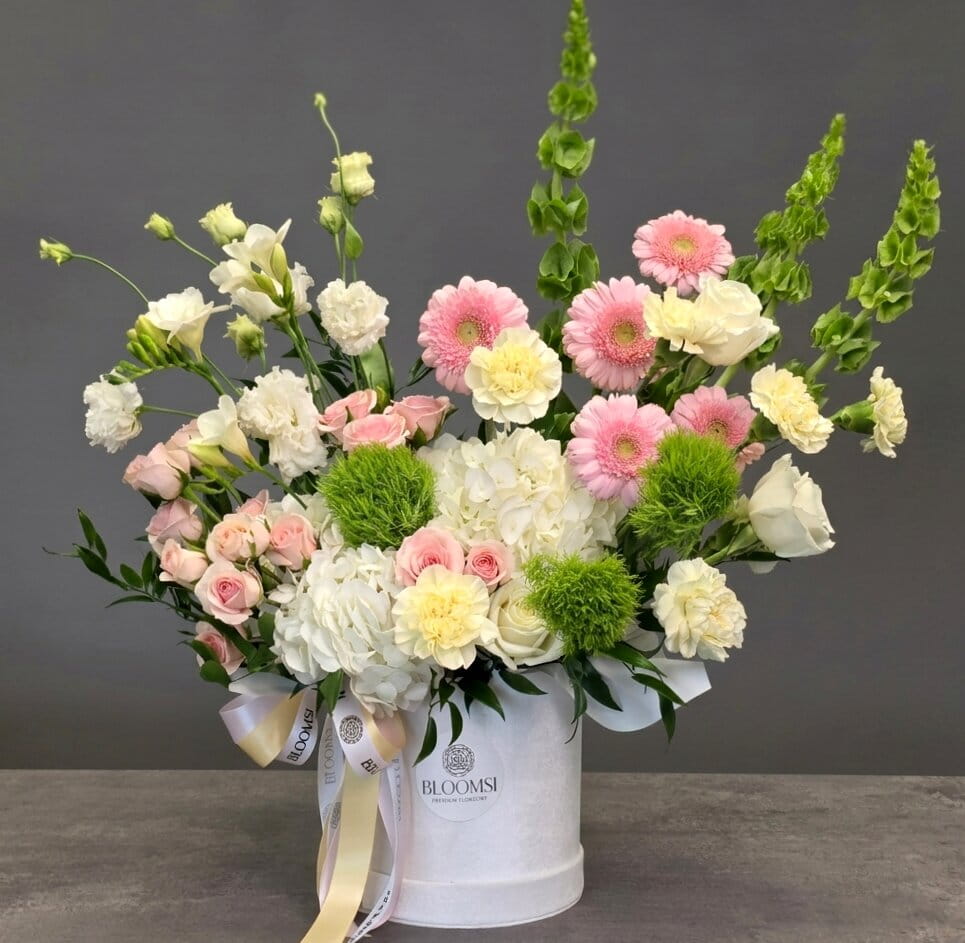 Luxury Pastel Flower Arrangement