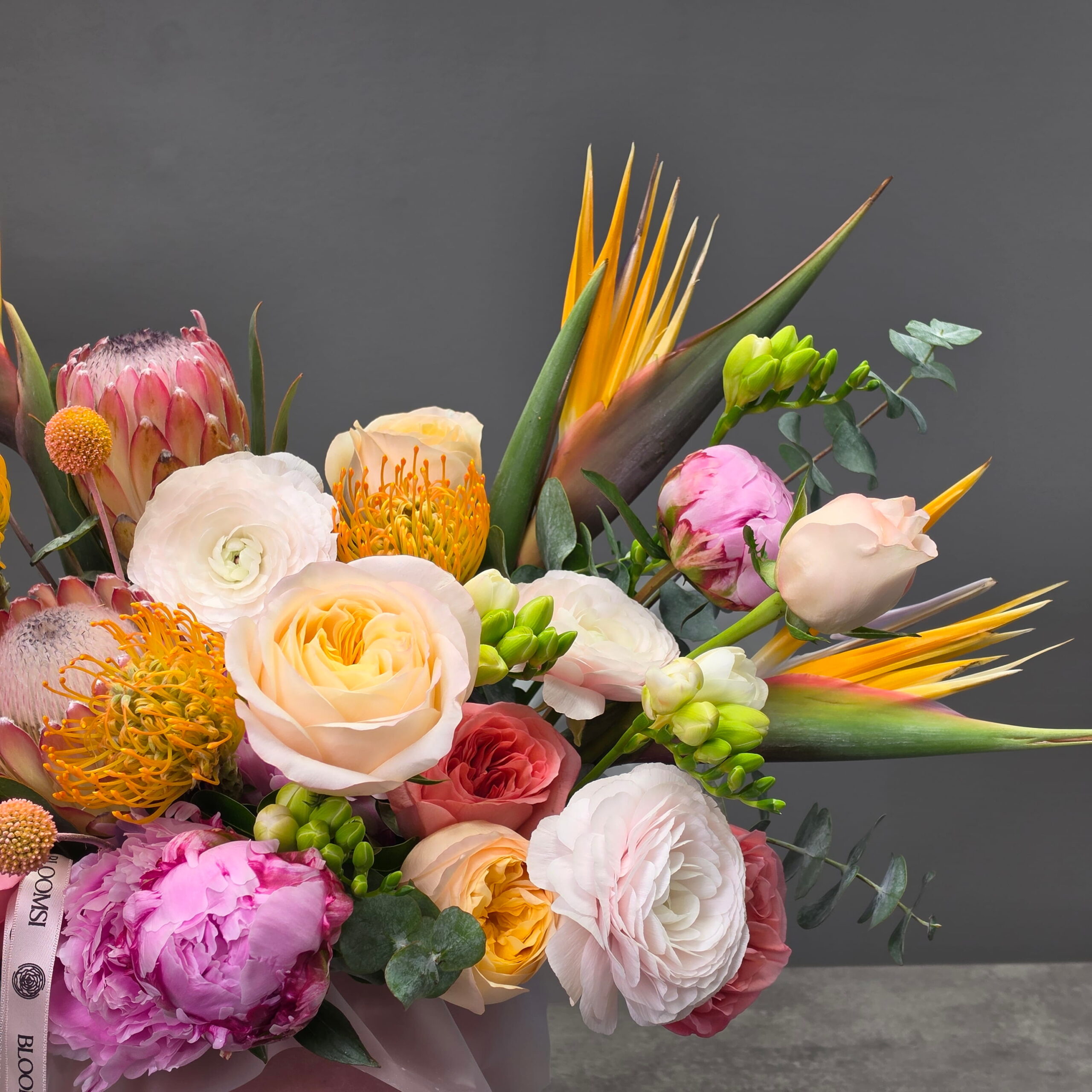 Paradise Royale Luxury Flower Box